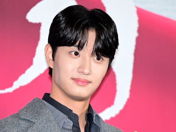 人気急上昇中のキム・ジェウォン、『ユミの細胞たち』シーズン3でキム・ゴウンと共演