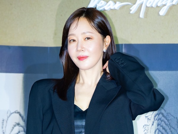 Netflix『呑金／タングム』に懸けるオム・ジウォンの覚悟、ジャンルを超えて生きる女優