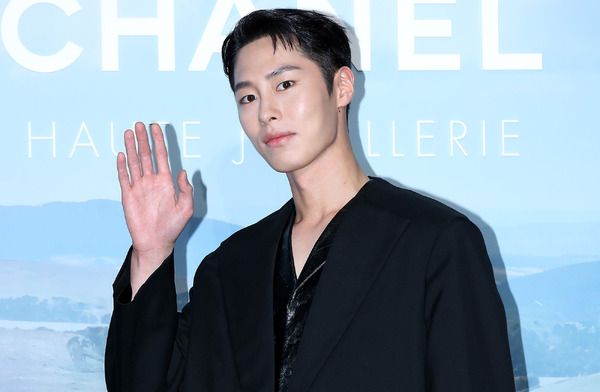 イ・ジェウク Photo by Han Myung-Gu/WireImage