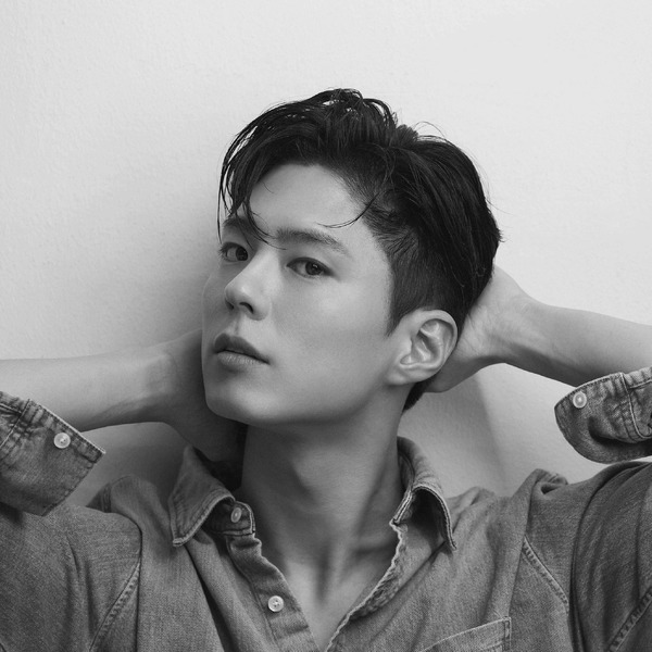 PARK BO GUM（パク・ボゴム） アーティスト写真