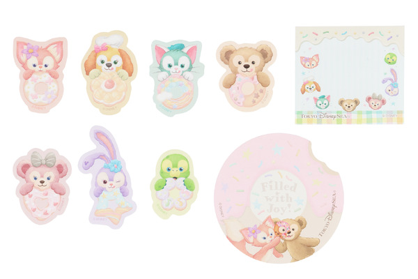 ドーナツに抱きついているダッフィー＆フレンズがかわいすぎ！「ダッフィー＆フレンズのフィルド・ウィズ・ジョイ！」SPグッズ