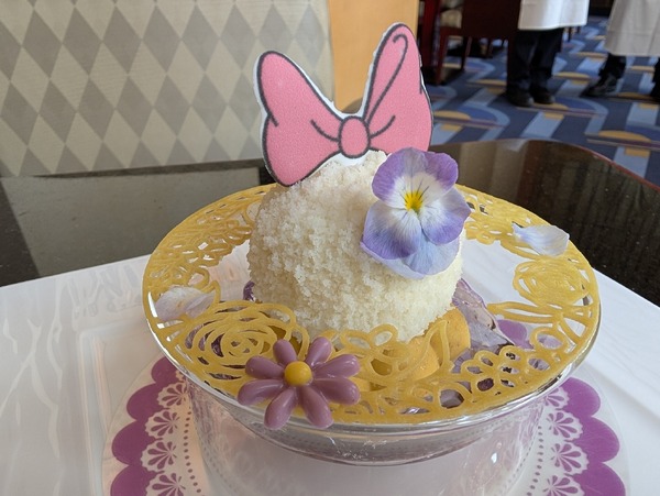 デイジーダックの華やかさをイメージ！ハイピリオン・ケーキセットシリーズを実食