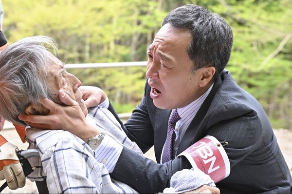 「キャスター」第8話（C）TBS