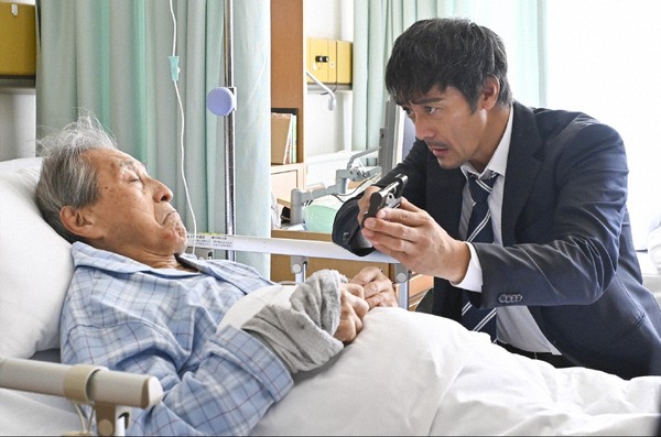 「キャスター」第8話（C）TBS