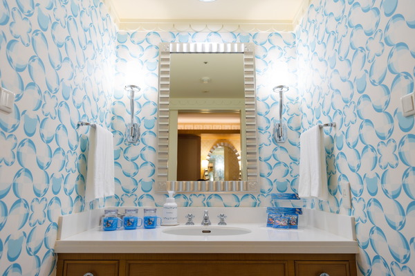 ドナルドが夢に描いたユニークな世界をディズニーホテルでも！期間限定スペシャルルームに潜入