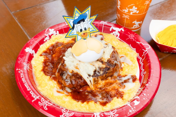 ボリューム満点のドナルドらしいオムライス！TDLグランマ・サラのキッチンのスペシャルセット