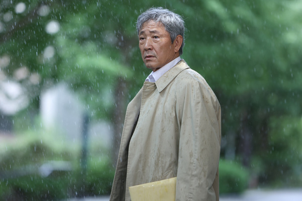 『でっちあげ　～殺人教師と呼ばれた男』©2007 福田ますみ/新潮社 ©2025「でっちあげ」製作委員会