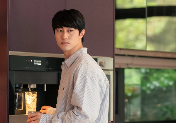 『ラブ・イン・ザ・ビッグシティ』ⓒ 2024 PLUS M ENTERTAINMENT AND SHOWBOX CORP. ALL RIGHTS RESERVED.