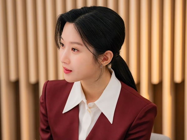 『瑞草洞＜ソチョドン＞』で描く新人弁護士の奮闘記、ムン・ガヨンが正義と情熱を武器に法廷デビュー