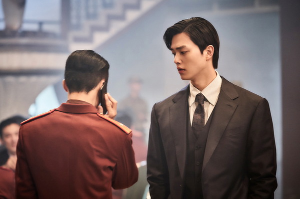 『脱走』』© 2024 PLUS M ENTERTAINMENT and THE LAMP LTD. ALL RIGHTS RESERVED.