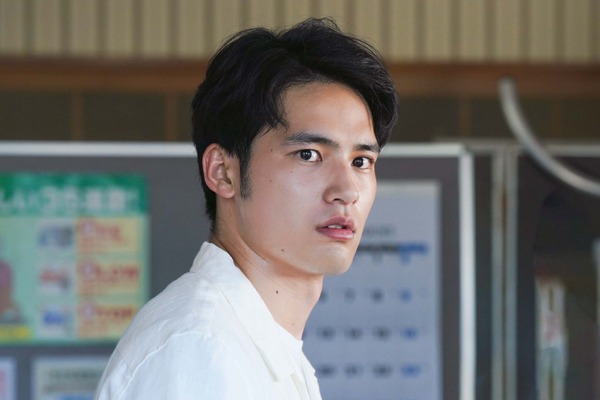 『火喰鳥を、喰う』©2025「火喰鳥を、喰う」製作員会