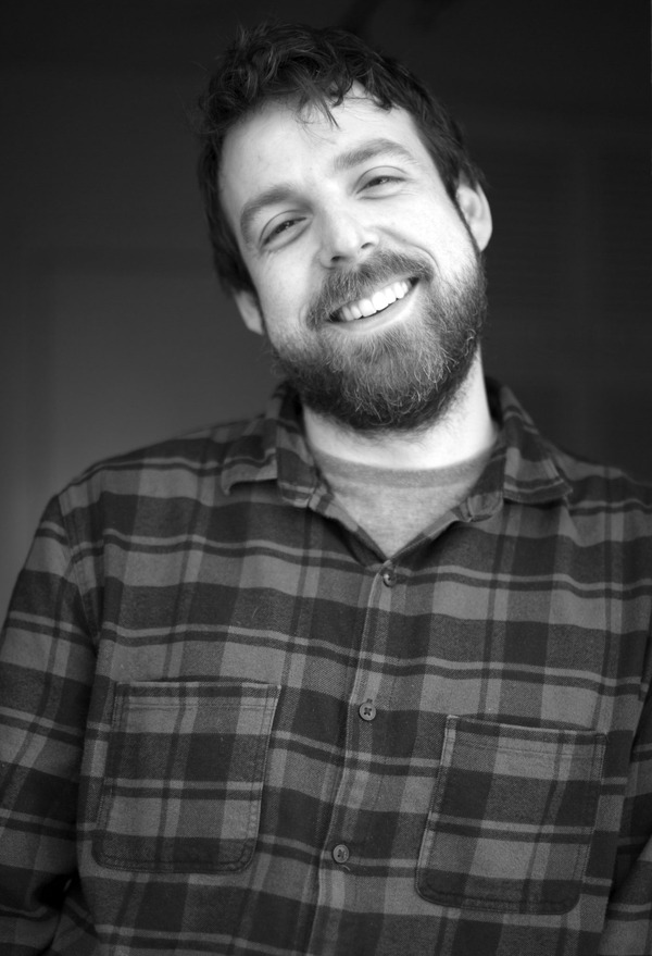 ネイサン・フェーガン監督