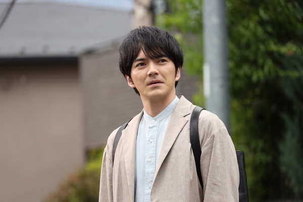 「明日はもっと、いい日になる」(C)フジテレビ