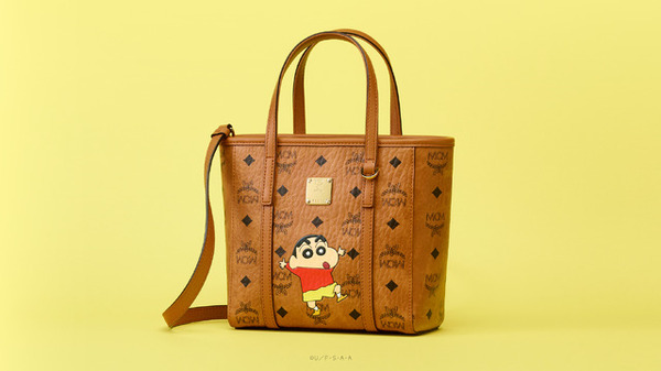 MCM×クレヨンしんちゃん「Toni トップジップショッパーバッグ」（C）Ｕ／Ｆ・Ｓ・Ａ・Ａ
