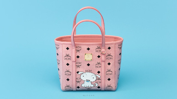 MCM×クレヨンしんちゃん「Toni トップジップショッパーバッグ」（C）Ｕ／Ｆ・Ｓ・Ａ・Ａ
