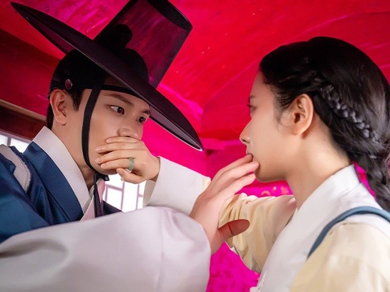 ユク・ソンジェ×キム・ジヨン主演の『鬼宮』、監督と脚本家が語った現場秘話