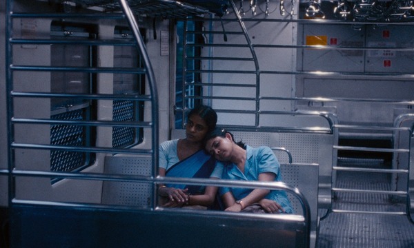 『私たちが光と想うすべて』(C) PETIT CHAOS - CHALK & CHEESE FILMS - BALDR FILM - LES FILMS FAUVES - ARTE FRANCE CINÉMA - 2024