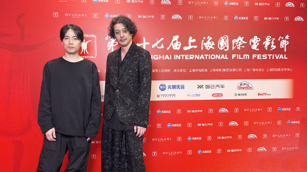 『夏の砂の上』上海ワールドプレミア　© 2025映画『夏の砂の上』製作委員会