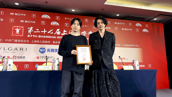 『夏の砂の上』上海ワールドプレミア　© 2025映画『夏の砂の上』製作委員会