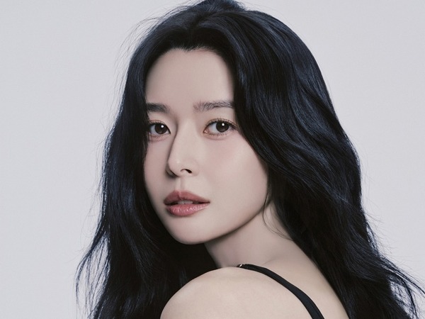 『暗行御史』『梨泰院クラス』女優クォン・ナラ、ソン・ガンホら所属の大手芸能事務所に移籍！