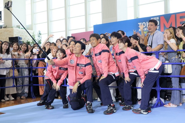 劇場版『TOKYO MER～走る緊急救命室～南海ミッション』© 2025劇場版『TOKYO MER』製作委員会