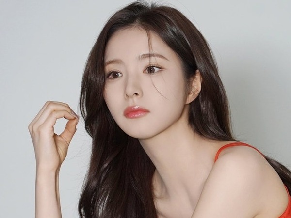 『魅惑の人』シン・セギョン、見る者すべてを黙らせる美貌にネット騒然「生きる芸術品」【PHOTO】