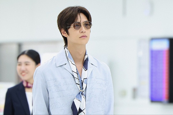 「初恋DOGs」第1話（C）TBS