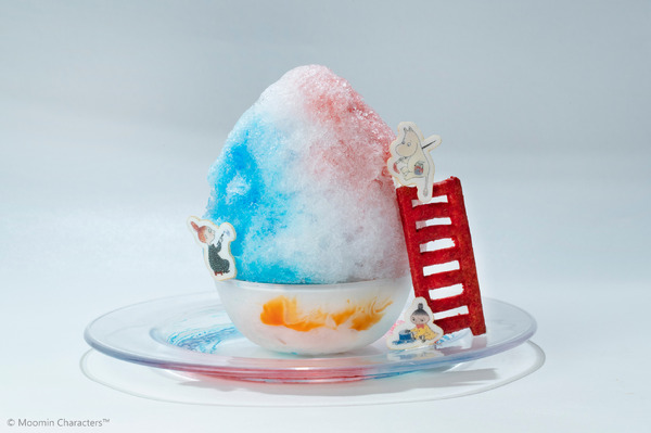 ムーミンとリトルミイ、ミムラねえさんのかき氷　1,780円「トーベとムーミン展～とっておきのものを探しに～」