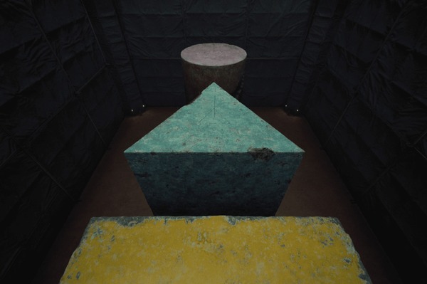 Netflixシリーズ「イカゲーム」シーズン1～3：独占配信中