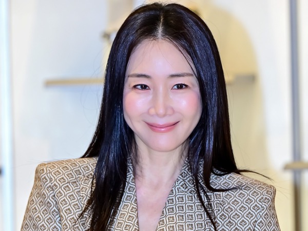 50歳チェ・ジウ、育児パワーでバラエティも無双!?先輩タレントにツッコミ炸裂