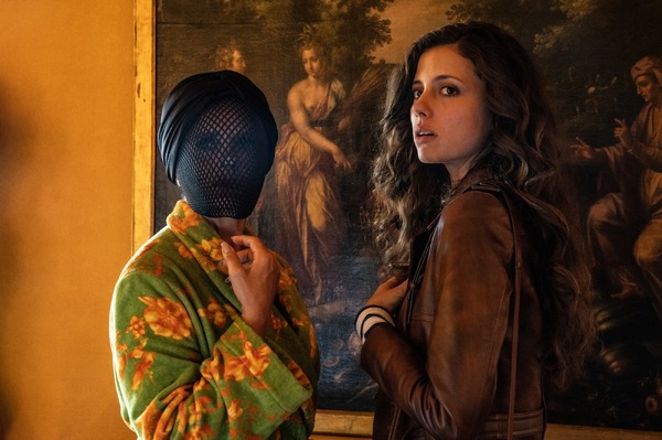 『パルテノペ ナポリの宝石』©2024 The Apartment Srl - Numero 10 Srl - Pathé Films - Piperfilm Srl