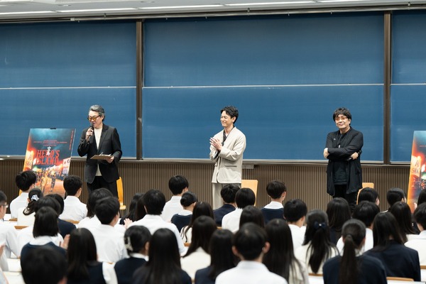 【北海道キャラバン】北海高等学校特別交流会『宝島』©真藤順丈／講談社　©2025「宝島」製作委員会