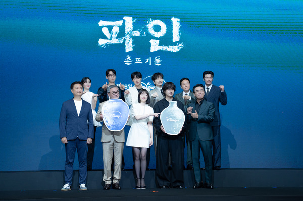 「パイン ならず者たち」会見レポ　(C) 2025 Disney and its related entities