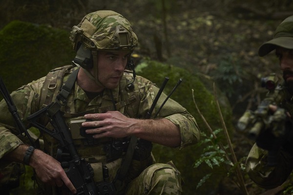 『ランド・オブ・バッド』　（C）2025 JTAC Productions LLC. All Rights Reserved.　