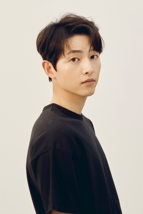 ソン・ジュンギ（C）HighZium studio