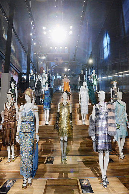 プラダニューヨーク・エピセンターで開催された「Catherine Martin and Miuccia Prada Dress Gatsby」展の様子