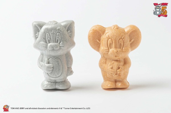 HKDSTOY「トムとジェリー モナカ チョコレート＆チーズ味」