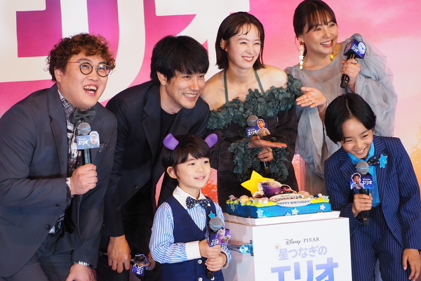 『星つなぎのエリオ』初日舞台挨拶