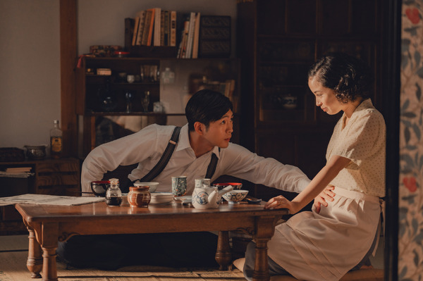 『遠い山なみの光』©2025 A Pale View of Hills Film Partners