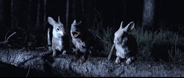 『子鹿のゾンビ』© 2025 ITN Distribution Inc. All Rights Reserved.