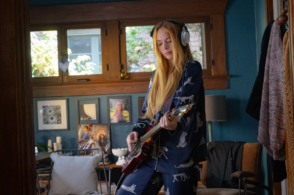 『シャッフル・フライデー』©2025 Disney Enterprises, Inc. All Rights Reserved.　