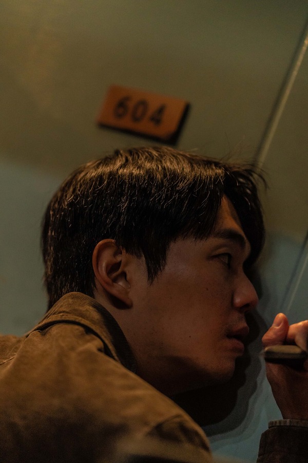 『層間騒音』© 2025 FINECUT Co., Ltd. ALL RIGHTS RESERVED