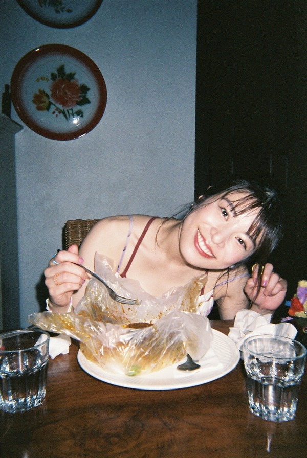 『天使の集まる島』オフショット　(C)2025「天使の集まる島」製作委員会