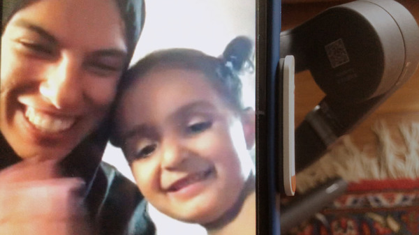 『手に魂を込め、歩いてみれば』©Sepideh Farsi Reves d'Eau Productions