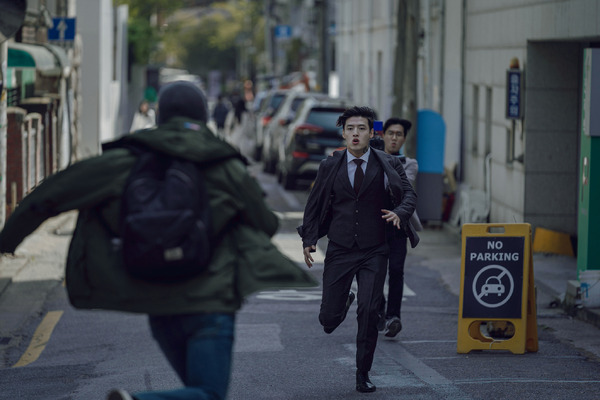 『殺人配信』© 2025 LOTTE ENTERTAINMENT & VERYGOODSTUDIO All Rights Reserved.