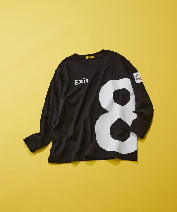 コラボロンT ￥3,990（税込）／『8番出口』 × and ST アパレルコラボ