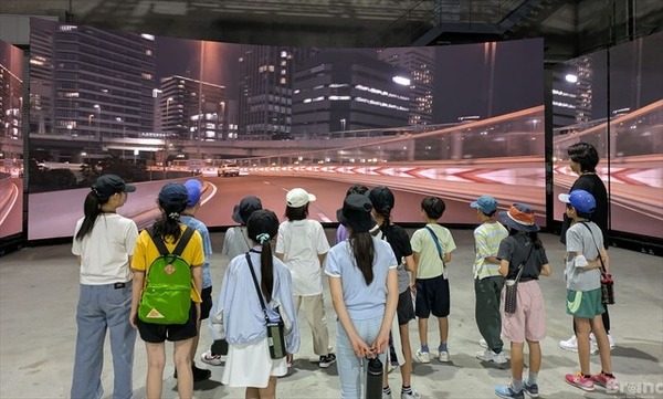 東京都、「ネクスト・クリエイション・プログラム」の「映画と夏の7日間」の模様