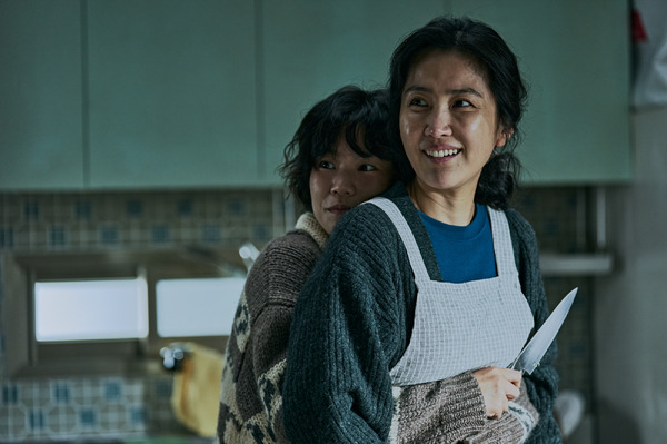 『侵蝕』© 2025 STUDIO SANTA CLAUS ENTERTAINMENT CO.,LTD. All Rights Reserved.