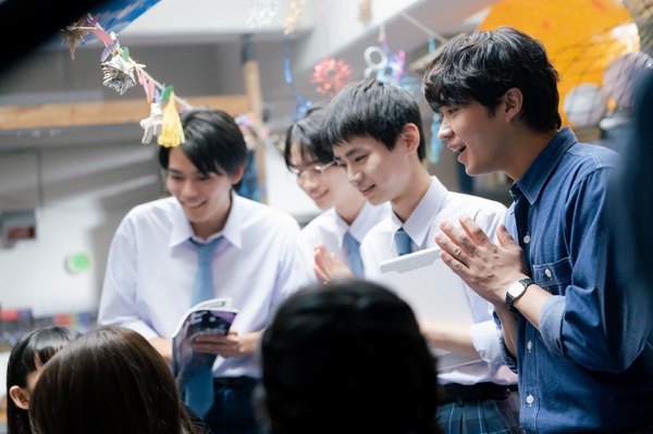 「僕達はまだその星の校則を知らない」8話