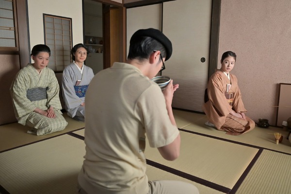 「あんぱん」第114回場面写真 (C) NHK